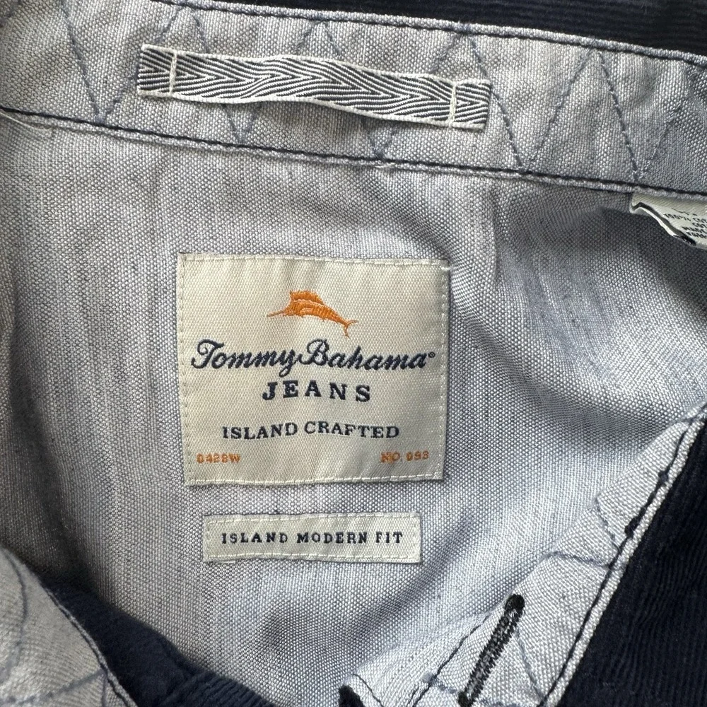 Tommy Bahama Blue Island Crafted Modern Fit L/S Button Up Corduroy Shirt Size L